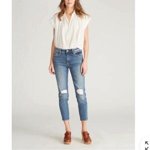 Driftwood Gizelle Girlfriend Skinny Jeans Destructed Knee Medium Fiji Wash